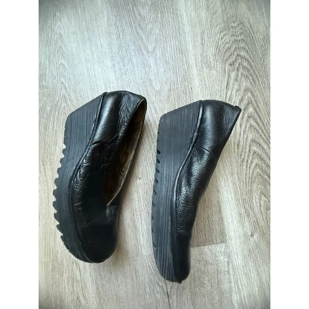 Fly Longdon Yaz Slip on Wedge Shoe, Black Leather, Women's size 38